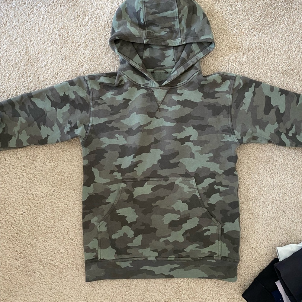 Lululemon CAMO hoodie